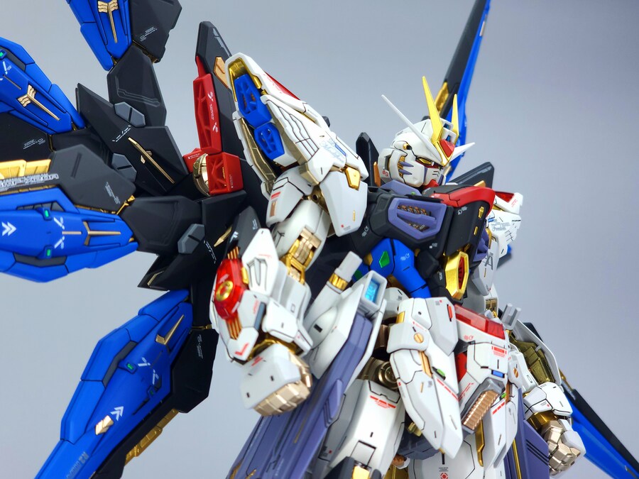 MGEX 스트라이크 프리덤 건담 완성_33.jpg