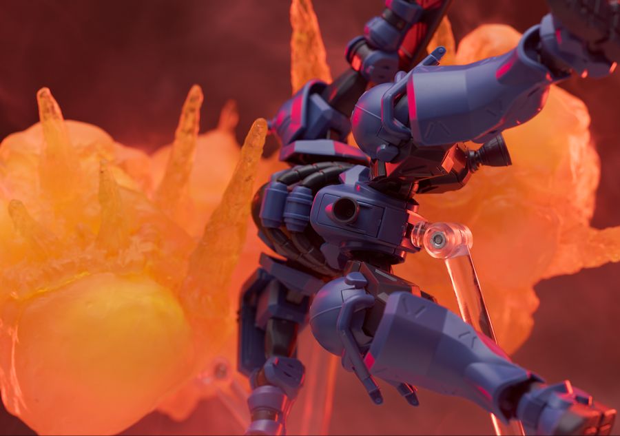 HG 1/144 군경 자쿠 해외 리뷰_66.jpg