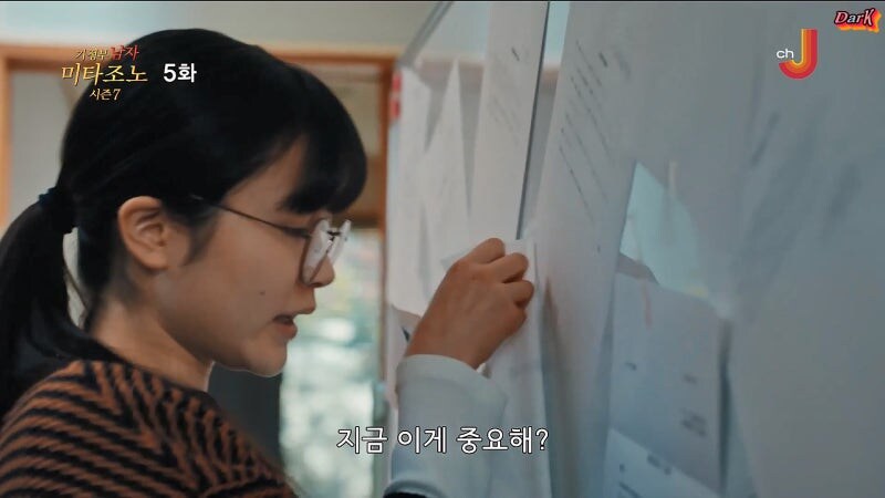 미쳐버린 일본의 파파카츠_14.jpg