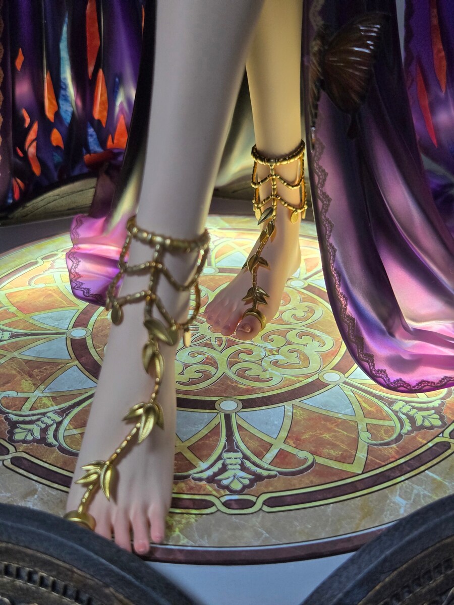 트라이이글스 귀도 - 여왕 1/3_21.jpg