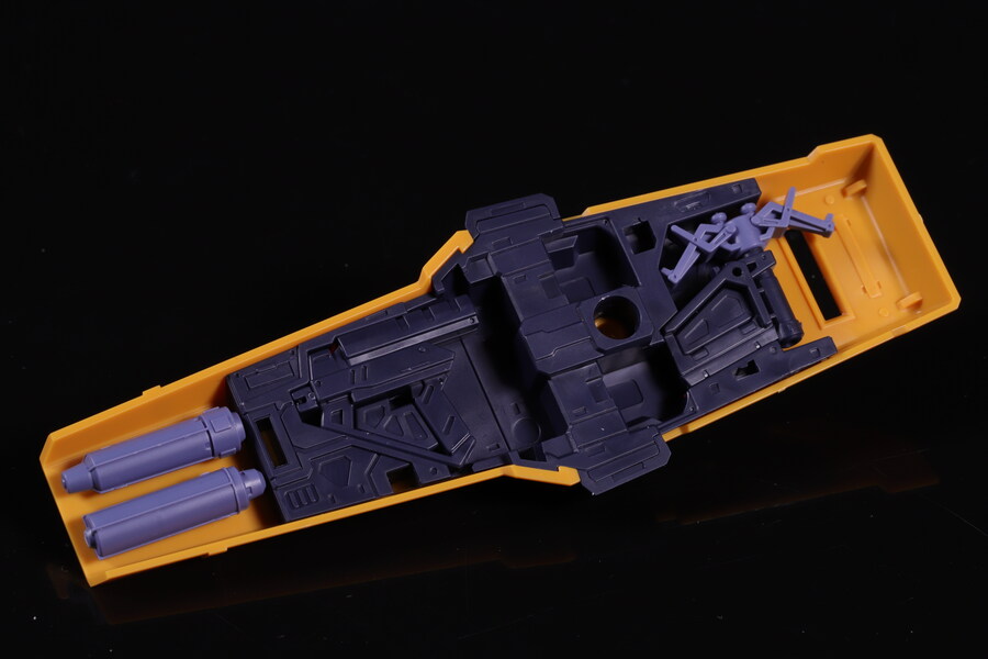 HG] D 건담 퍼스트_9.jpg