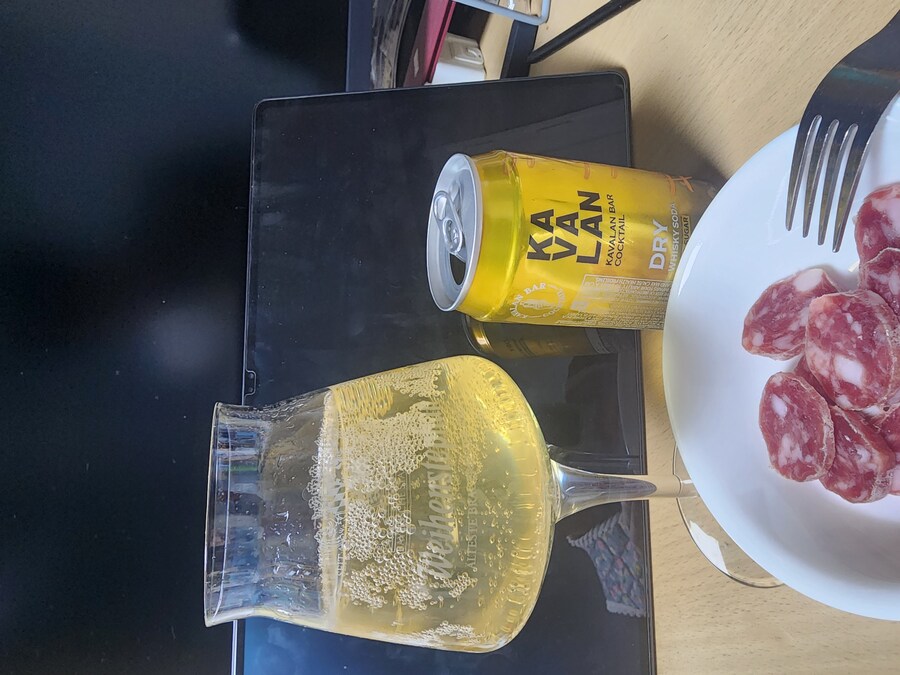 카발란 드라이 하이볼_1.jpg