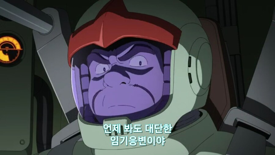 [기동전사 건담 GQuuuuuux]2화 인생 2회차 대령님의 완벽한 행보_32.jpg