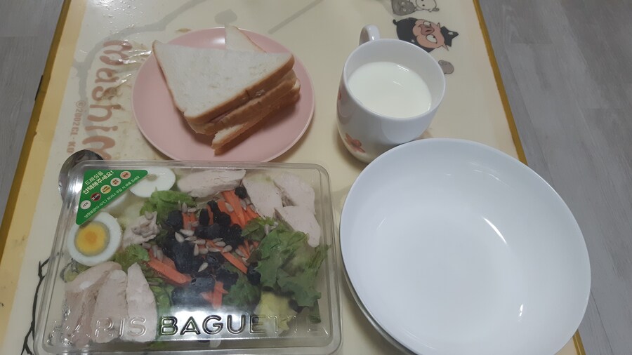 샐러드&샌드위치 (4월 16일)_1.jpg