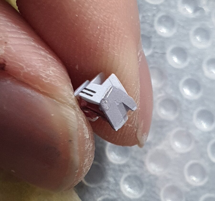 진짜 쟤를수리해요??상태 안 좋아보이는뎅..진짜 쟤를 고치라구요..?_10.png