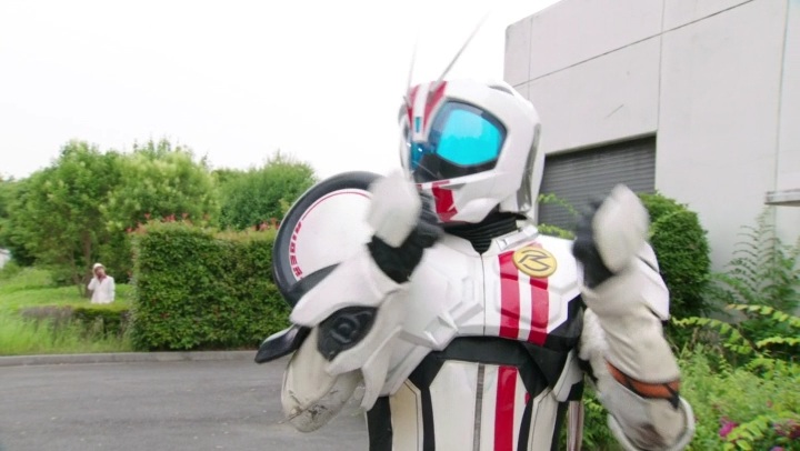 [가면라이더 드라이브] 나... 나도 휘두를 거야!_27.jpg