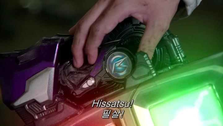 [가면라이더 드라이브] 결전병기가 된 도끼_22.jpg