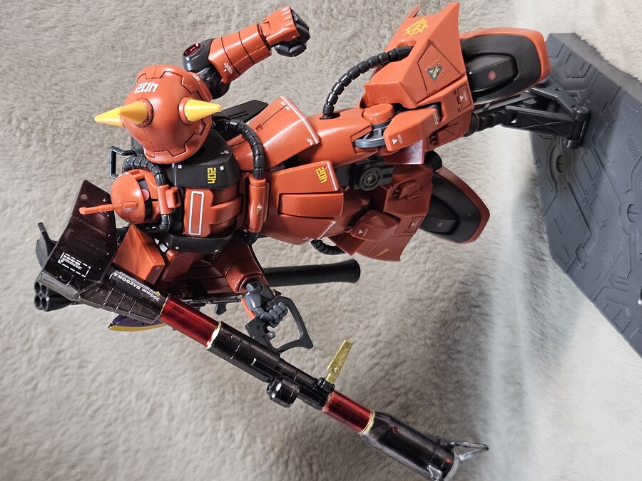 HGUC 조니라이덴 고기동 자쿠2_7.jpg