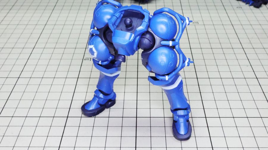 HG 1/144 군경 자쿠 조립 과정 사진_59.jpg