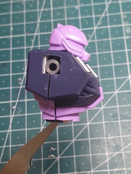 [무등급] 1/144 모빌 딘 예토전생 개조 작업기(1)_19.jpg