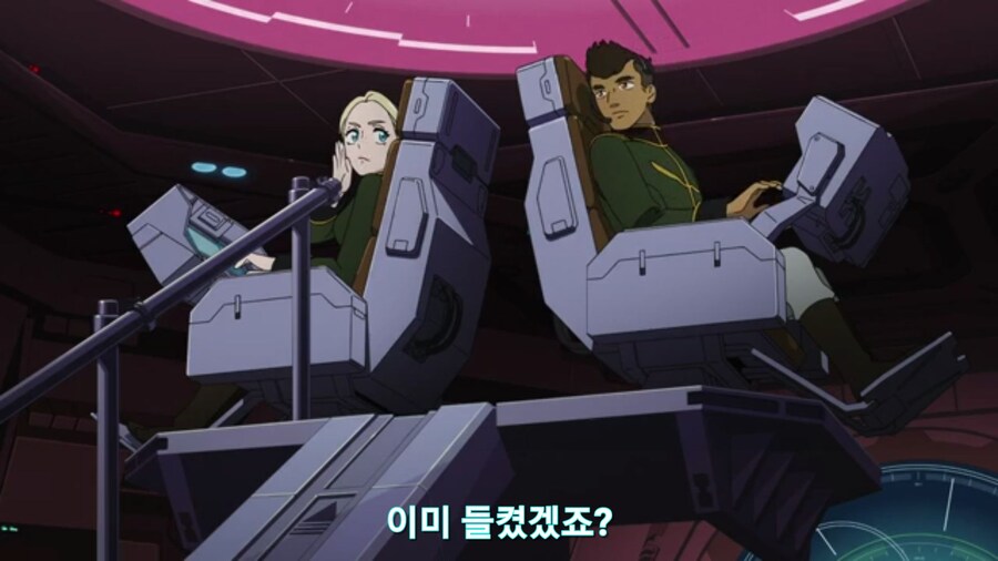 스압[기동전사 건담 GQuuuuuux]3화 비밀이 있는 두 건담 그리고 클랜 배틀_28.jpg