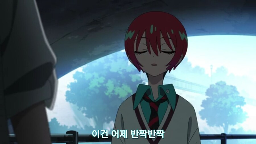 스압[기동전사 건담 GQuuuuuux]3화 비밀이 있는 두 건담 그리고 클랜 배틀_195.jpg