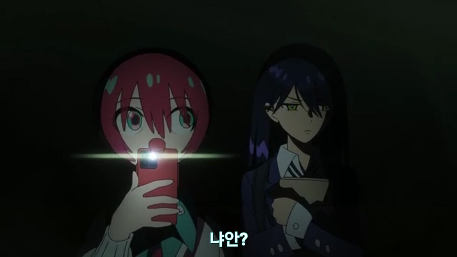 스압[기동전사 건담 GQuuuuuux]3화 비밀이 있는 두 건담 그리고 클랜 배틀_260.jpg