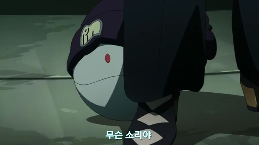 스압[기동전사 건담 GQuuuuuux]3화 비밀이 있는 두 건담 그리고 클랜 배틀_281.jpg