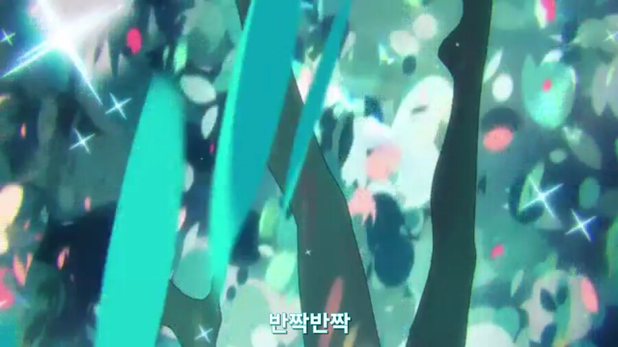 스압[기동전사 건담 GQuuuuuux]3화 비밀이 있는 두 건담 그리고 클랜 배틀_516.jpg