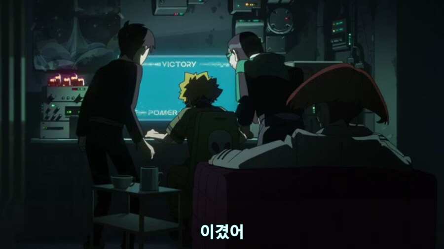 스압[기동전사 건담 GQuuuuuux]3화 비밀이 있는 두 건담 그리고 클랜 배틀_606.jpg