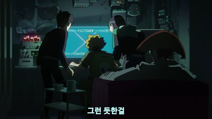 스압[기동전사 건담 GQuuuuuux]3화 비밀이 있는 두 건담 그리고 클랜 배틀_609.jpg