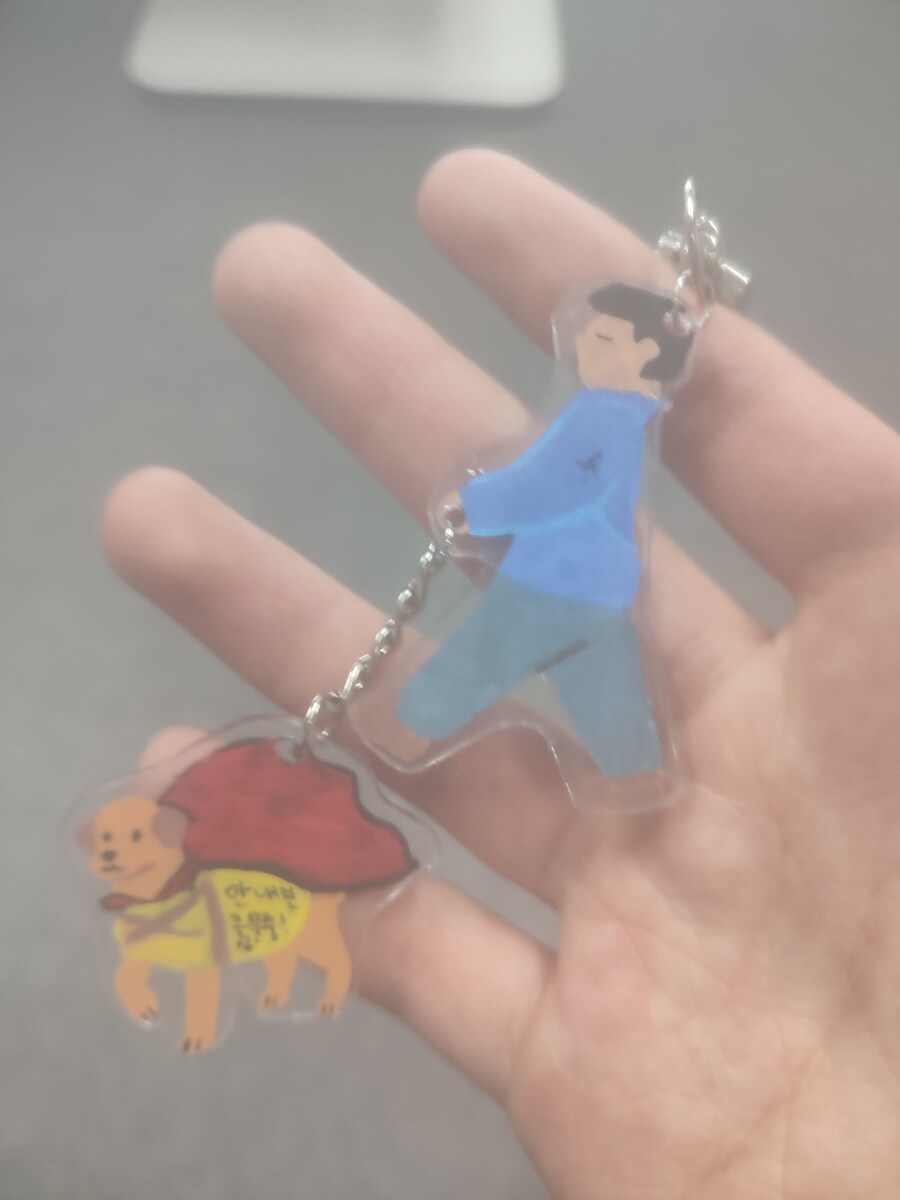 복지관에서 만든 키링들_1.jpg
