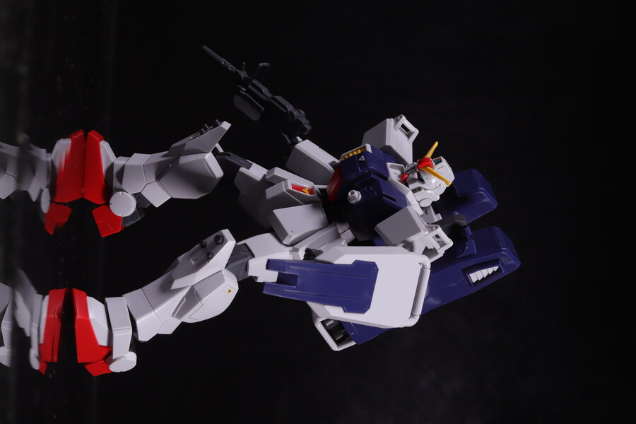 HG] 육전형 건담 (패러슈트 팩)_24.jpg
