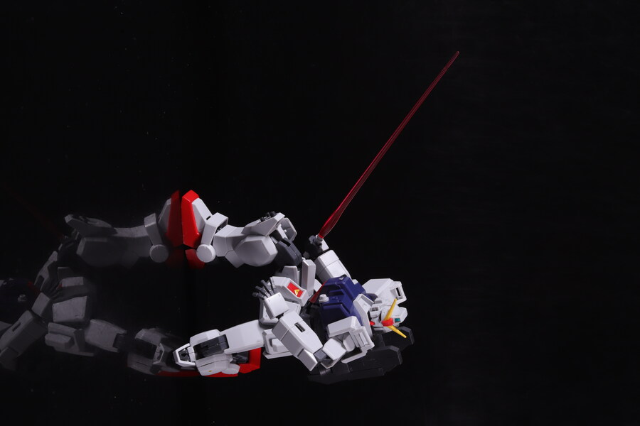 HG] 육전형 건담 (패러슈트 팩)_25.jpg