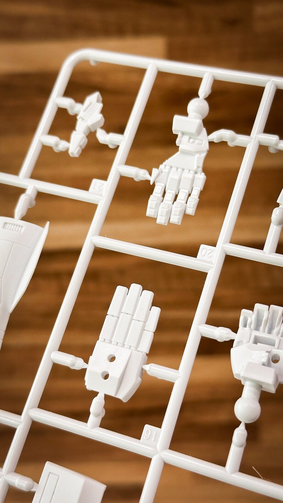 [맥스팩토리] PLAMAX 1/72 스트라이크 배틀로이드 추가 런너에 대하여_6.jpg