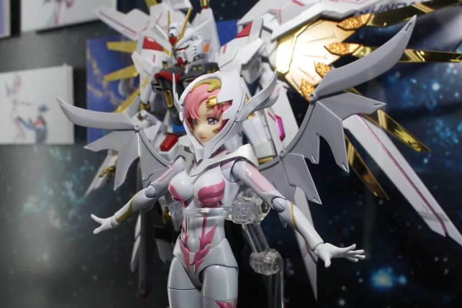 [반다이] S.H.F 라크스 클라인 파일럿 슈트 Ver 전시 사진 3_4.jpg