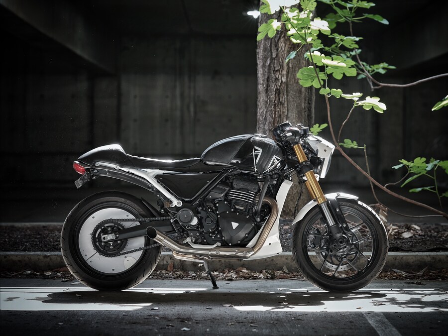 커스텀 스피드 400 일러스트_2.png