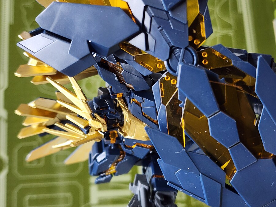 RX-0[N] 유니콘 건담 02 밴시 노른[데스트로이 모드]_5.jpg