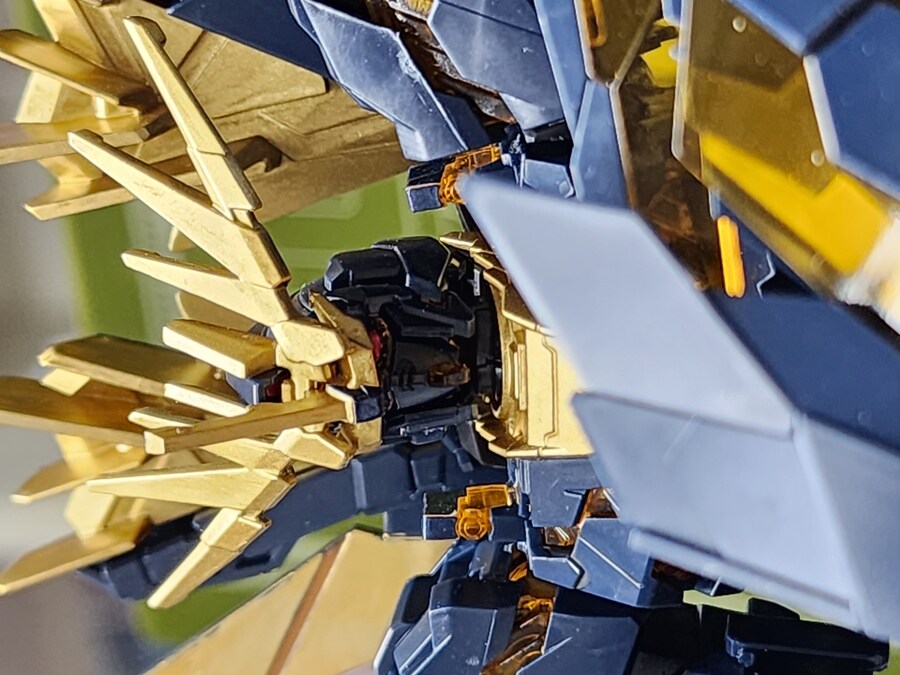 RX-0[N] 유니콘 건담 02 밴시 노른[데스트로이 모드]_8.jpg