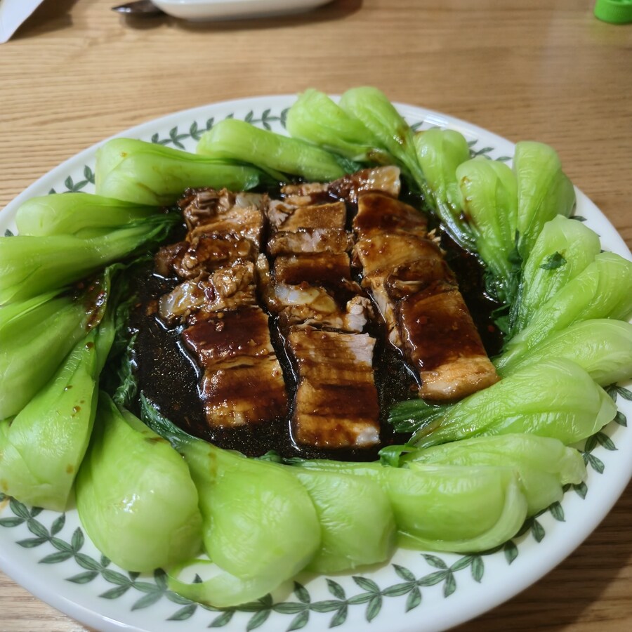 오늘 하루를 다 쓴 동파육 feat. 육식맨_53.jpg