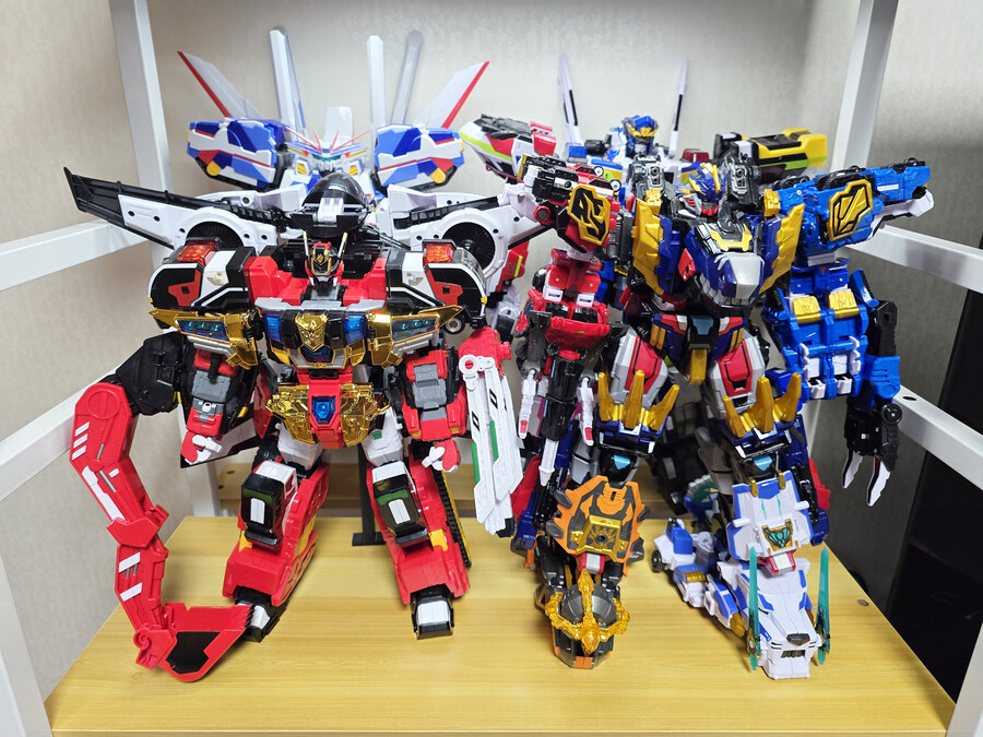 메탈카드봇S 플레임노바 + 스카이갤럽 합체_24.jpg