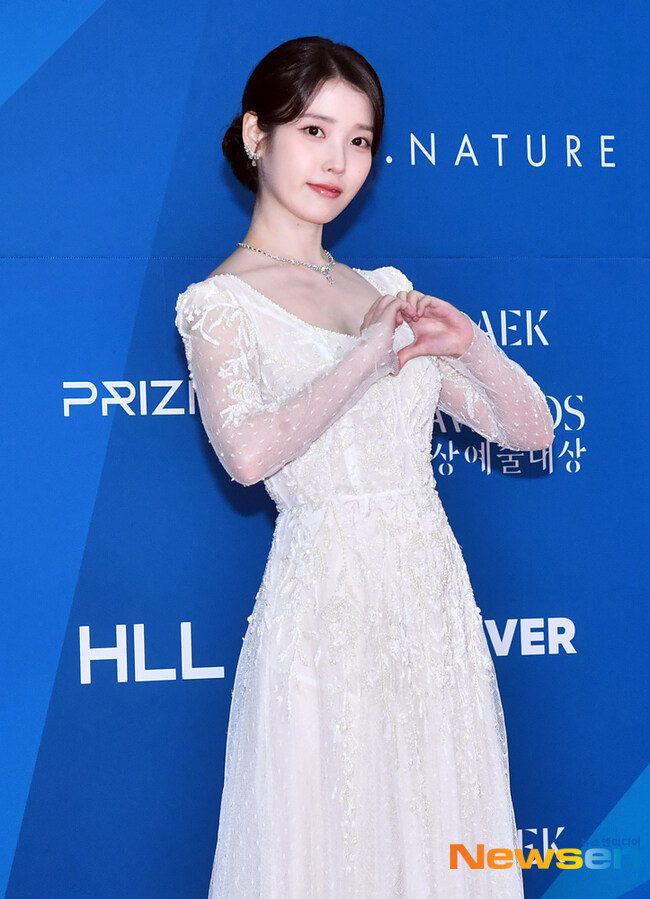 2025.05.05 제61회 백상예술대상 포토월(뉴스엔)_6.jpg