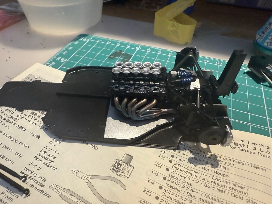 [TAMIYA] 1/20 Braun Tyrrell Honda 020_4.jpg