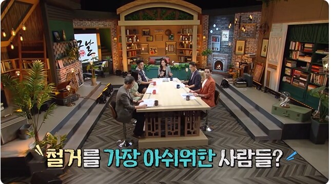 조선 총독부 철거를 아쉬워한 사람들