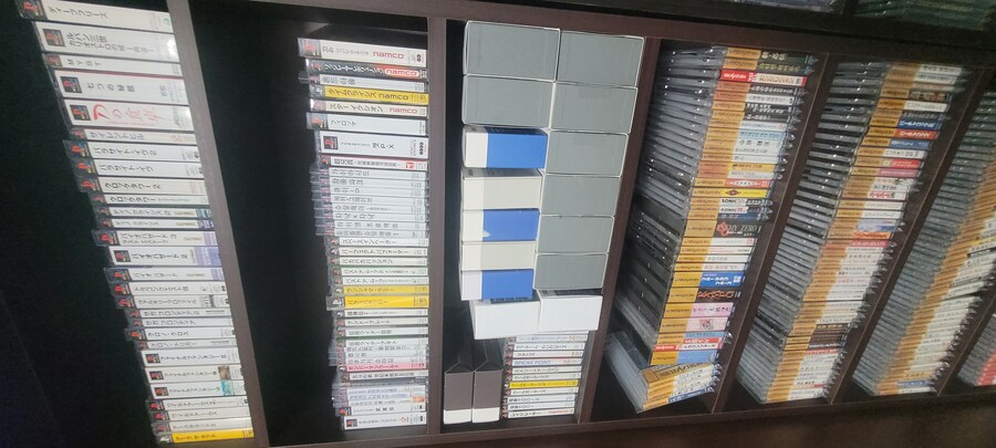 중반정도 컬렉된 게임 Room 그리고 슈퍼패미콤 알팩들....._5.jpg