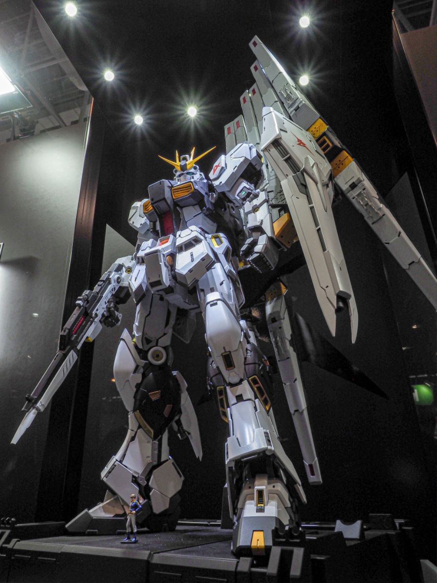 PG 언리쉬드 뉴 건담 다각도 전시 사진 (추가)_18.jpg