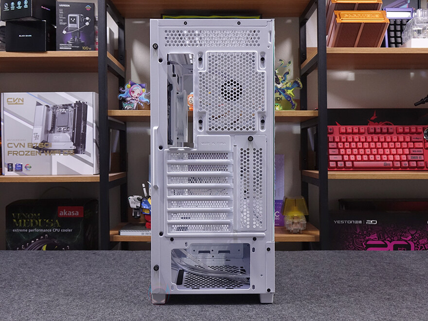 가격 부담없는 트렌디한 PC케이스! 다크플래쉬 DS500_21.jpg