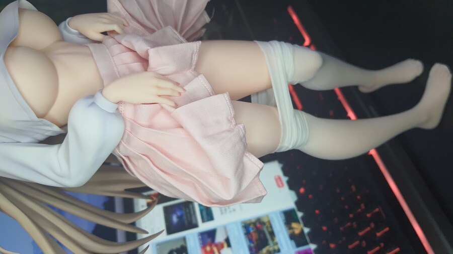 [맥스큐트] 1/4 라비의 바지를 벗겨보았습니다_19.jpg