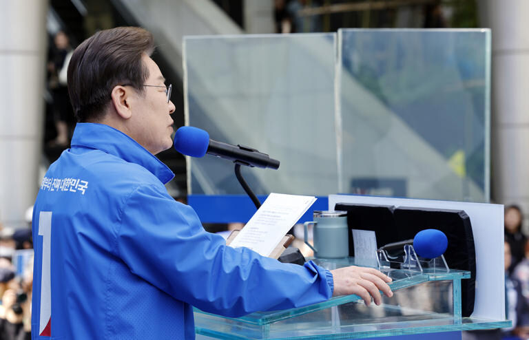 이재명 “尹 계엄 할 것 같았다…북한이 휴전선에 장벽 쌓아서”_1.jpg