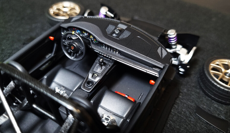 [TAMIYA] 포르쉐 911 GT3 RS 완성_28.jpg