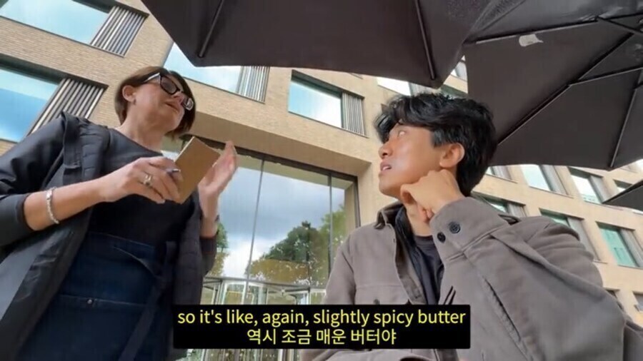 한국인 손님을 무척 부담스러워 하는 런던 햄버거집_7.jpg