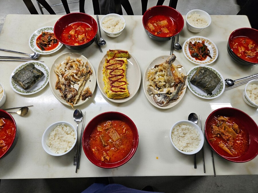 직장에서 3천원으로 해먹는 점심 김치찌개 계란말이_8.jpg