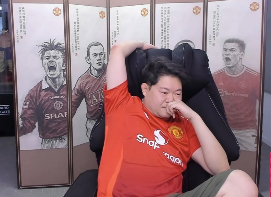 손흥민) 유관 소식에 한국에서 유일하게 웃지 못하는 사람들_1.jpg