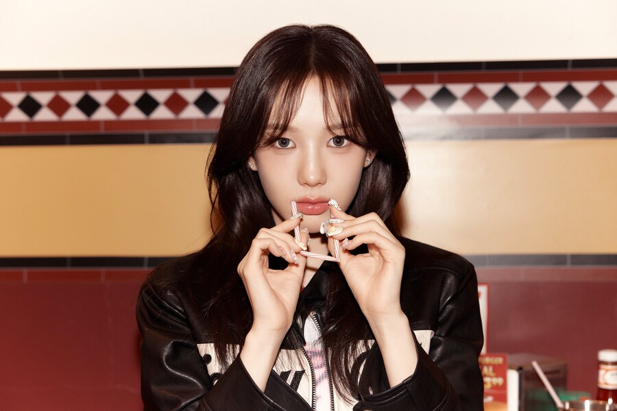 [컨셉포토] 이즈나 싱글 앨범 'BEEP' 유사랑, 최정은, 정세비 B 버전_2.jpg