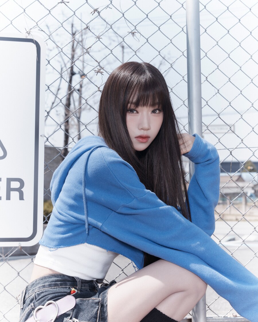 [컨셉포토] 이즈나 싱글 앨범 'BEEP' 유사랑, 최정은, 정세비 B 버전_8.jpg