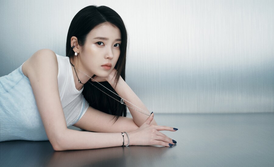 보그 코리아 'URBAN Chill' 고해상도_1.jpg