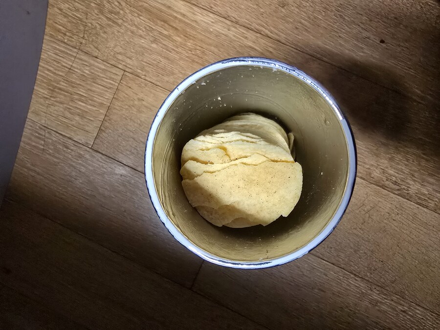프링글스 찹스테이크맛_2.jpg