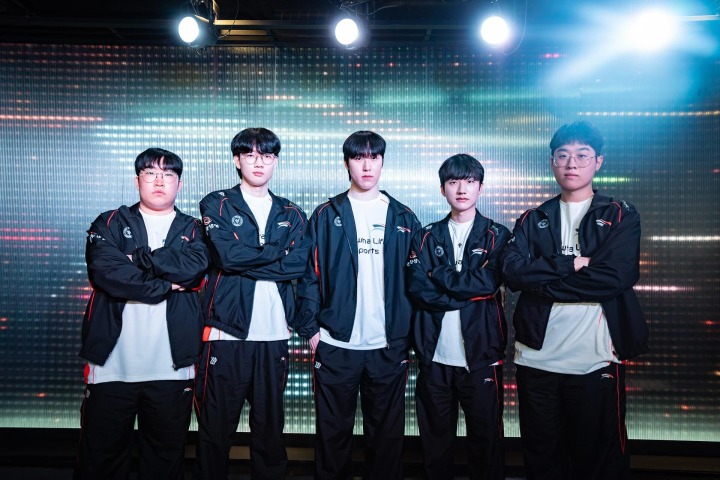 토마토세븐7스튜디오 이미지