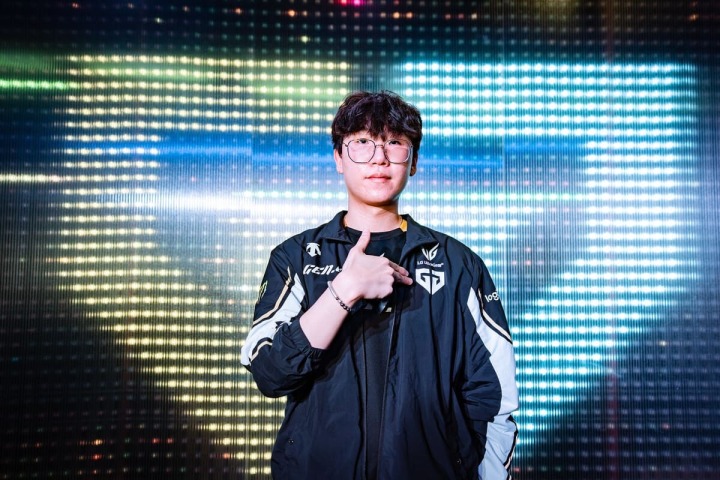 토마토세븐7스튜디오 이미지