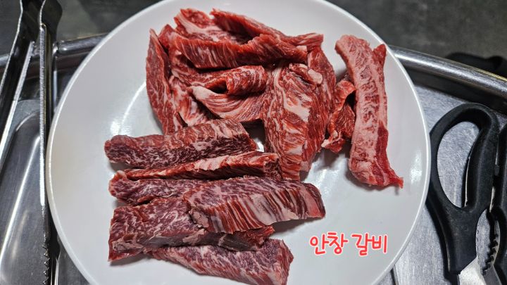 정선 황소식육실비식당 퀄 좋은 소고기_11.jpg